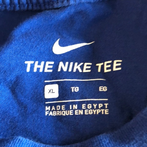 Men’s Nike Tee - Picture 2 of 3
